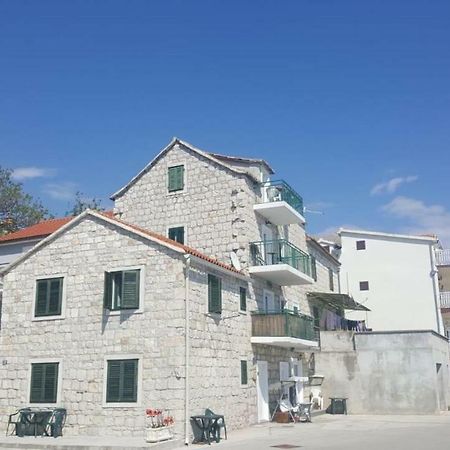 Apartments By The Sea Kastel Kambelovac, Kastela - 17188 Zewnętrze zdjęcie